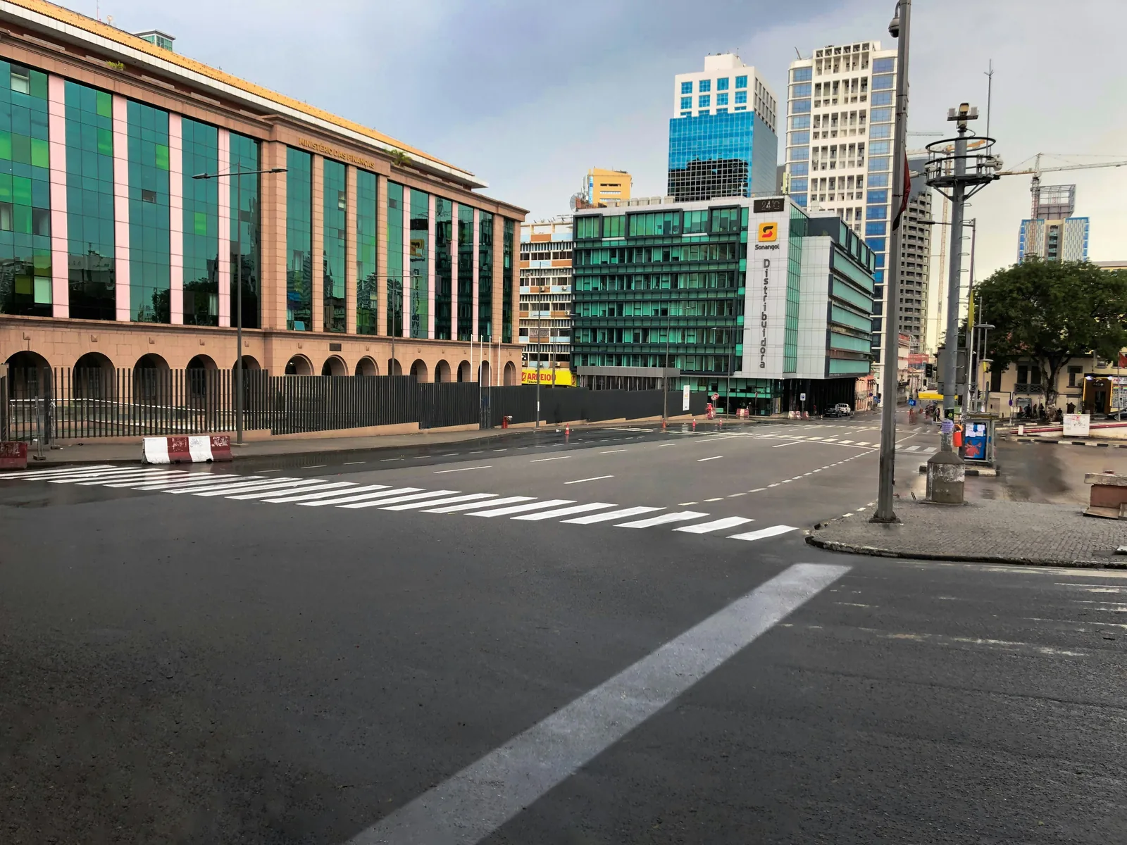 Angola – vodopád Kalandula, druhý největší v Africe