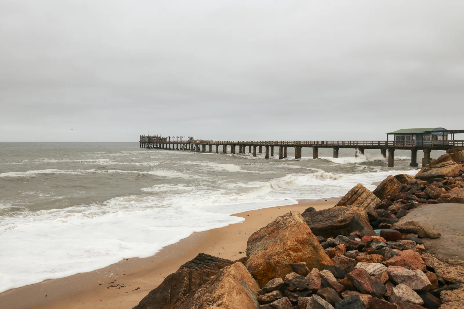 Namibie – Swakopmund, přístav na Atlantiku